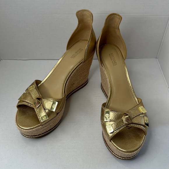 Michael Kors Ripley Wedge Espadrille Sandals Leather Gold Sz 8M - Picture 1 of 14